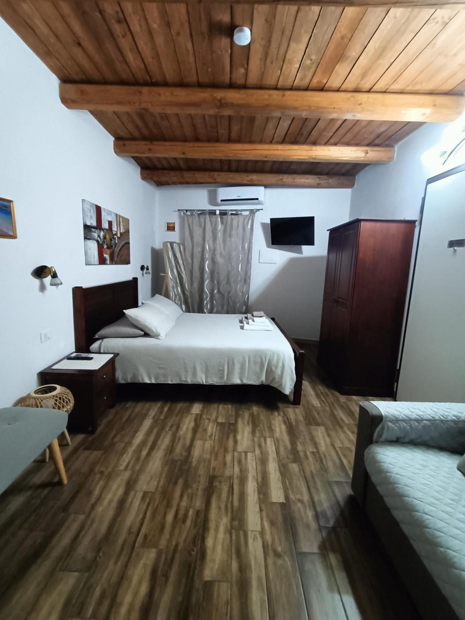 Bed And Breakfast Raggio Di Sole Iglesias Extérieur photo