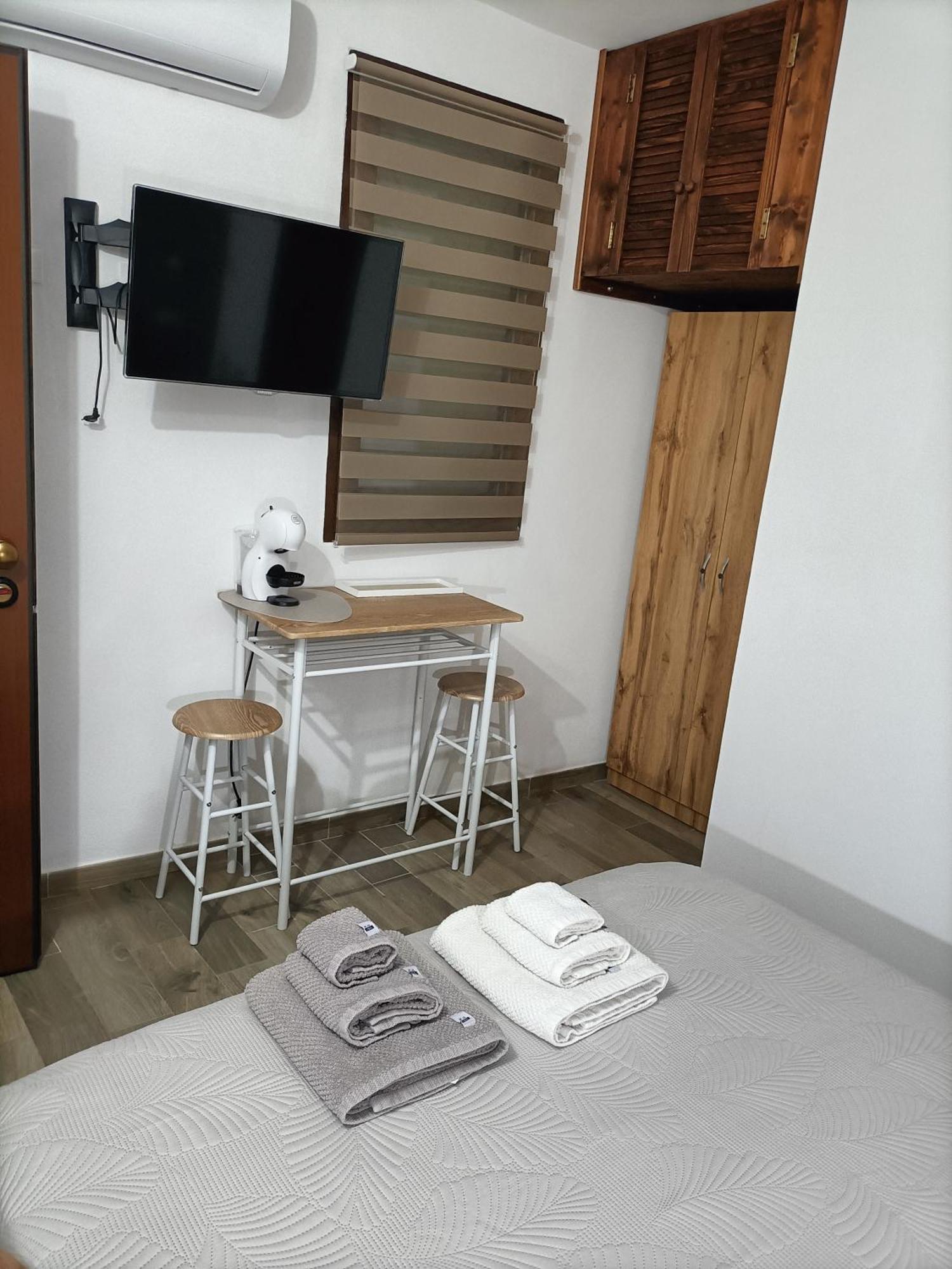 Bed And Breakfast Raggio Di Sole Iglesias Extérieur photo