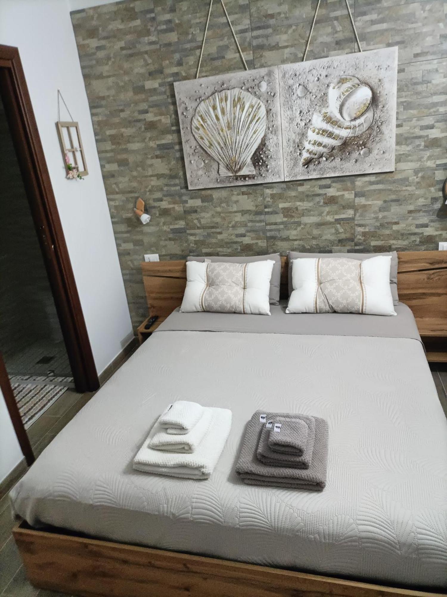 Bed And Breakfast Raggio Di Sole Iglesias Extérieur photo
